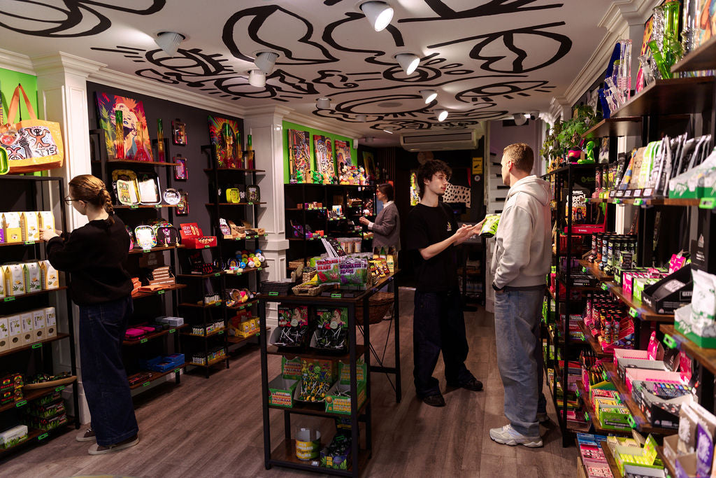 Cannana Düsseldorf CBD Shop Innenansicht